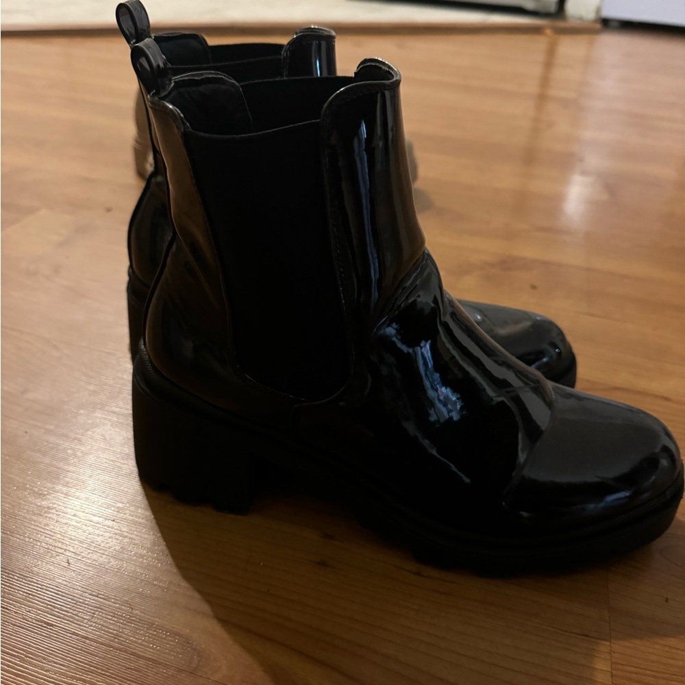 Stomp on haters with these boots!